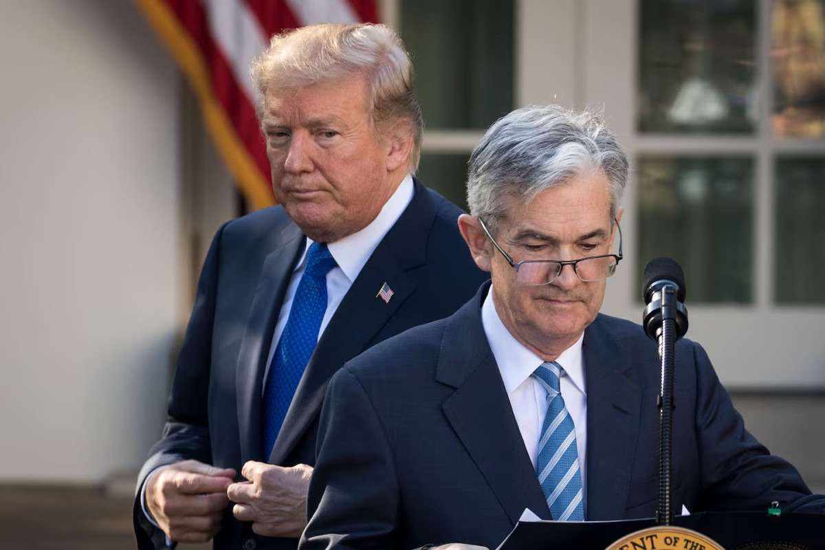 Emas Memangkas Kenaikan setelah Trump Menepis Rumor Pemecatan Powell