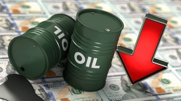 Minyak Anjlok $2 per Barel Ditengah Kekhawatiran Pasokan OPEC+ dan Data Tenaga Kerja AS