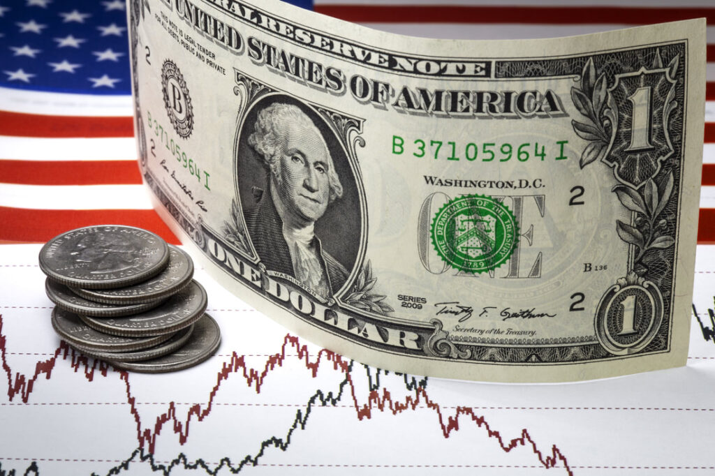 Dolar AS Rebound dari Keterpurukan Didorong oleh Kejutan Dovish Powell